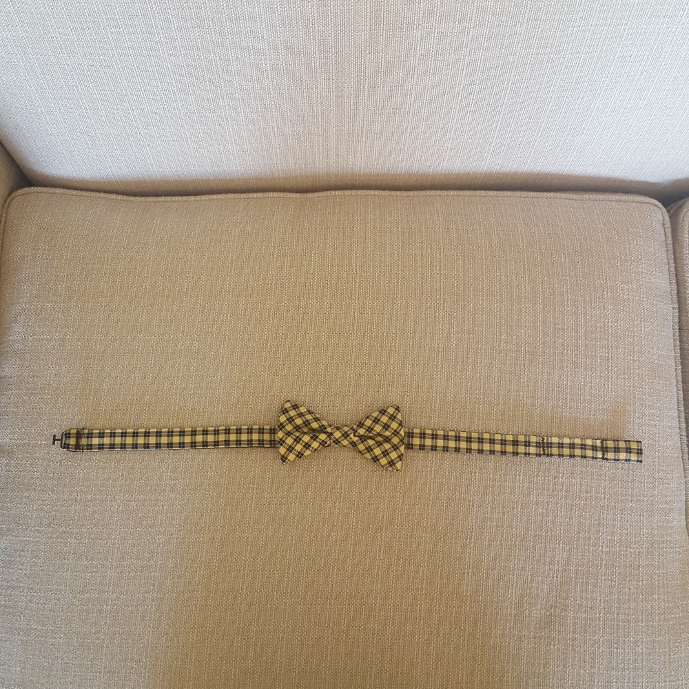 Van Heusen Men's Boys' Tartan Adjustable Bowtie